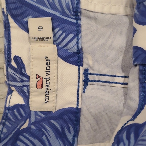 Vineyard Vines Banana Leaf 5” Every Day short size 10 color Marlin (#11) - Picture 2 of 4